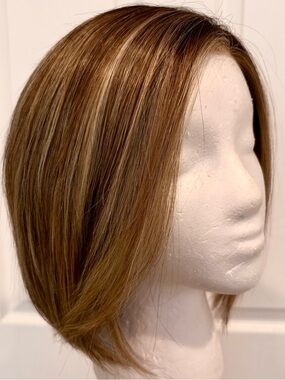 BELLE TRESS Bellissima HF NEW Synthetic Bob Wig! Brown Sugar Sweet Cream. NWT!